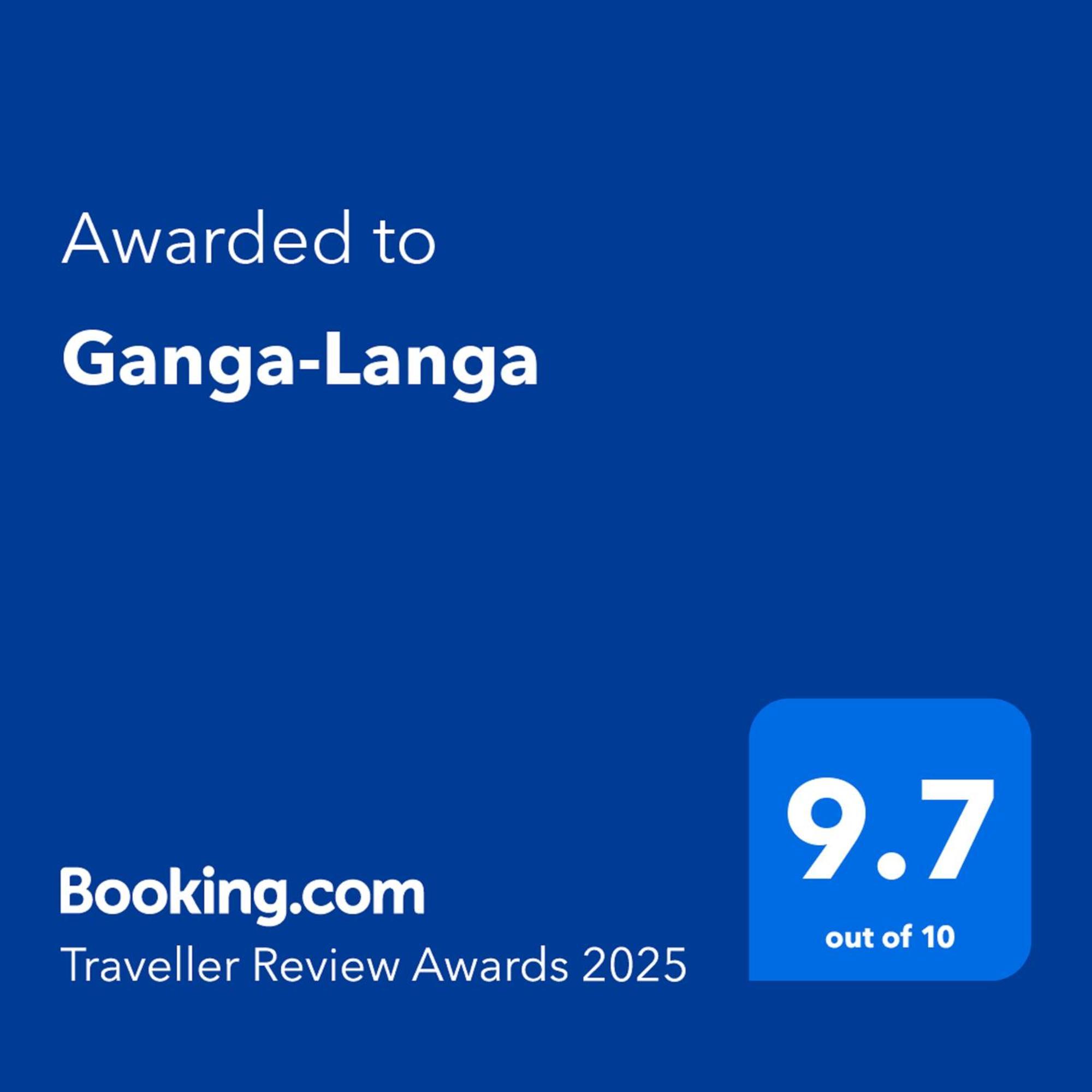 לינה וארוחת בוקר פנאדורה Ganga-Langa מראה חיצוני תמונה